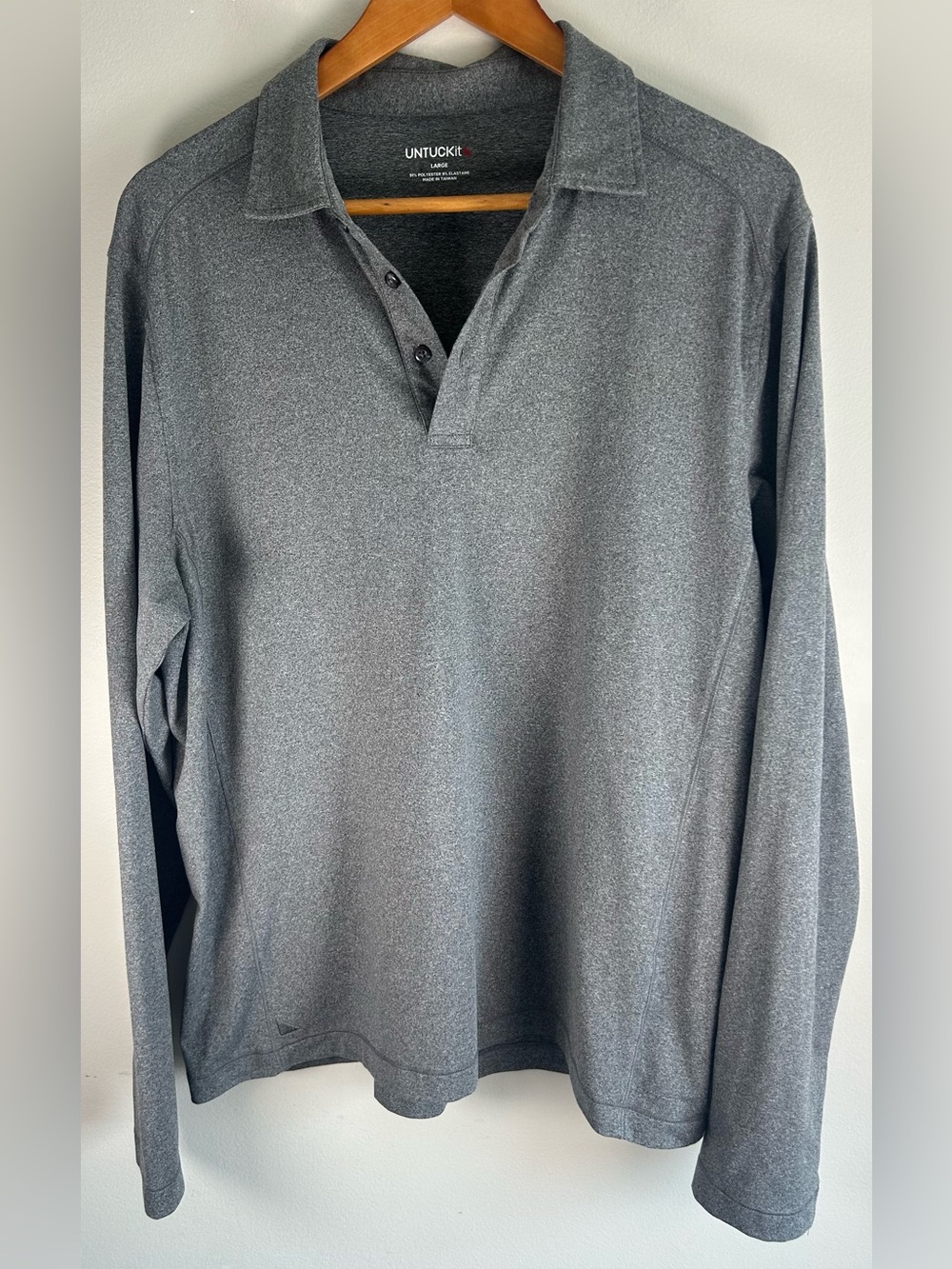 UNTUCKit Men’s Polo Shirt L Gray LS Clavidor Performance Stretch Golf Sports EUC